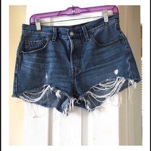 Levi’s shorts